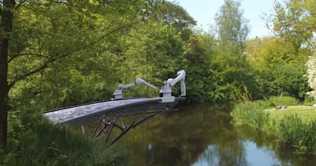 robot-3d-printing-bridge